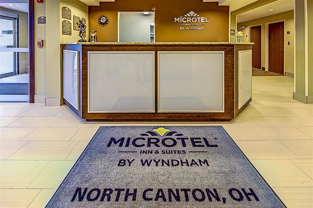 Microtel Inn And Suites Северен Кантон Екстериор снимка
